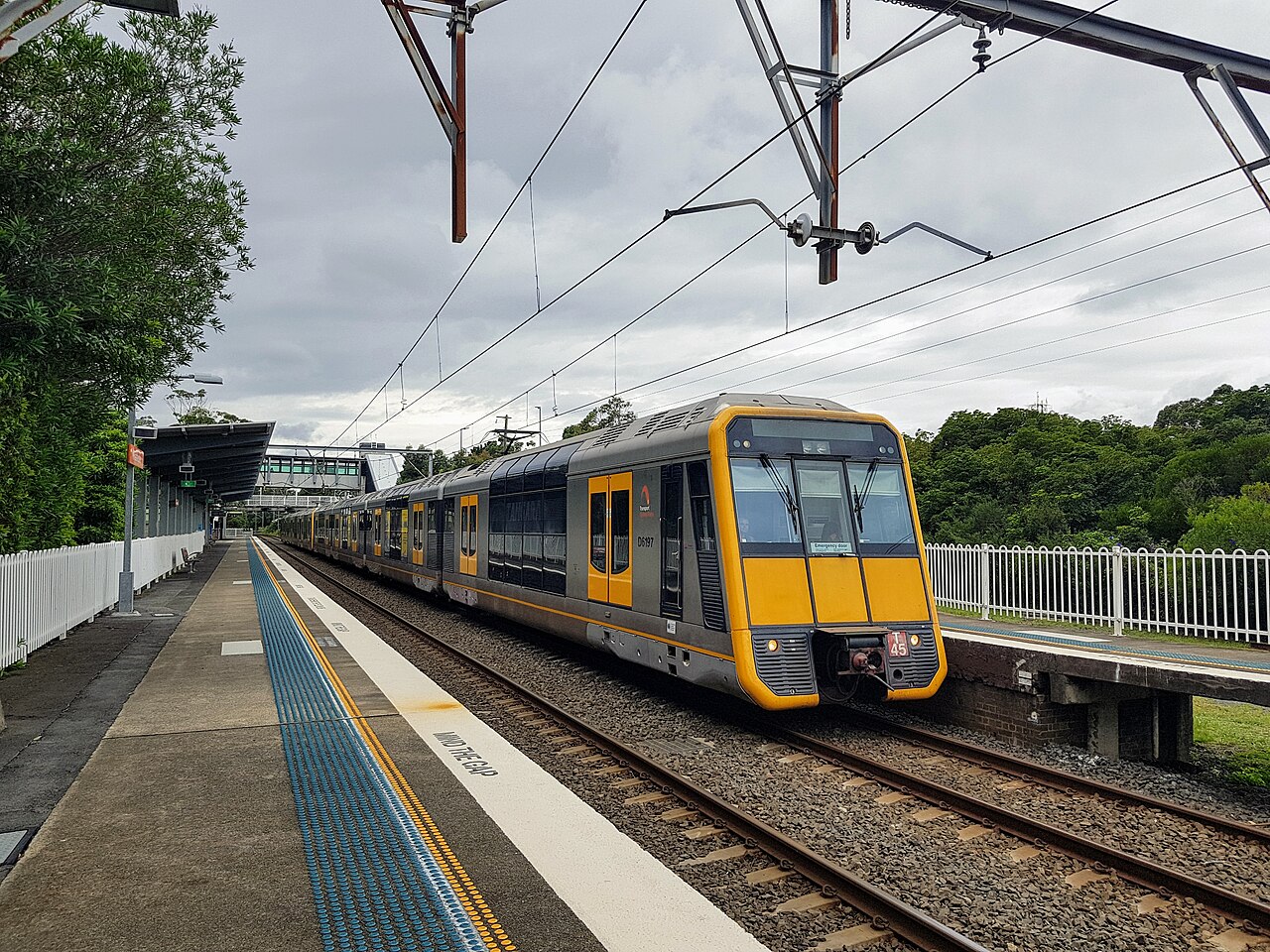 A train at a Sydney railway station